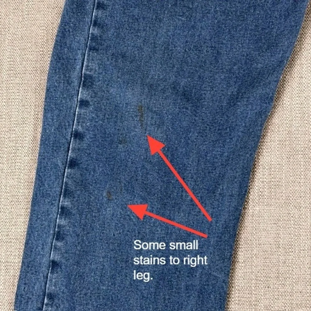 Levis 504 Regular Straight Fit Mens Jeans {Actual W38 L31) Medium Wash Blue